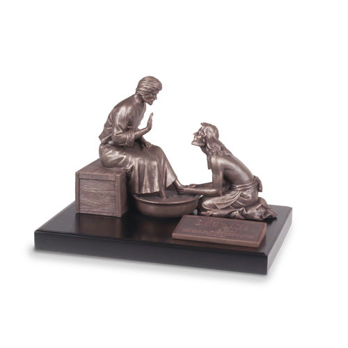 Humble Servant Sculpture XL